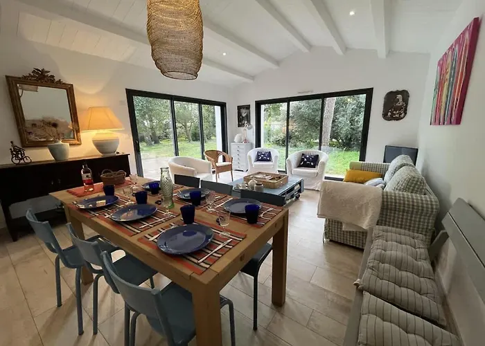 Casa vacanze La Des Peupliers Les Portes-en-Re